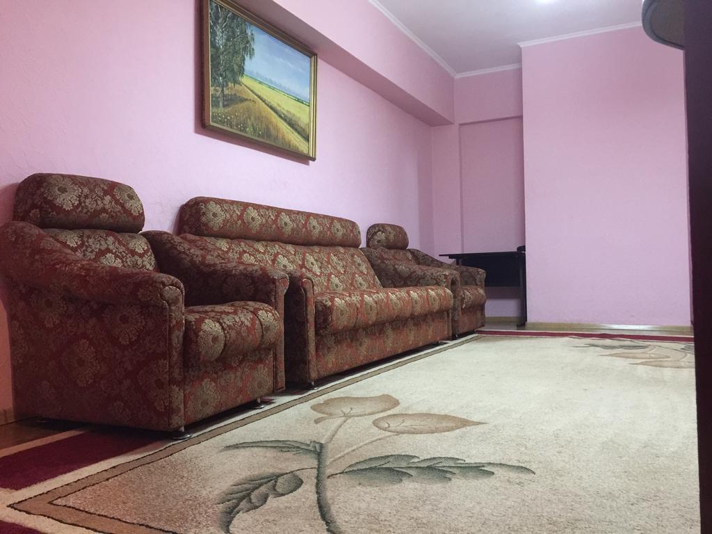 Bishkek Apartment Central Eksteriør billede